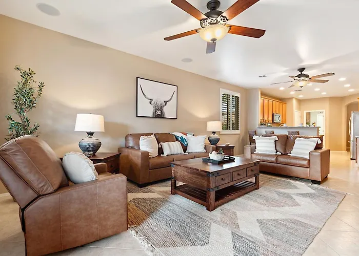 Springs Holiday home Goodyear